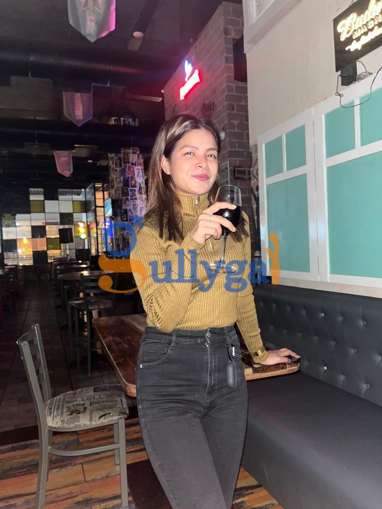 Parul Independent Girl in Delhi – Indian escort in New Delhi